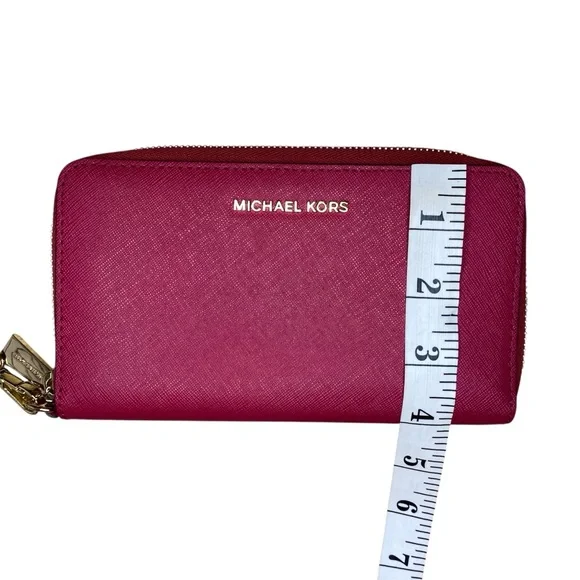 Michael Kors Jet Set Travel Large Smartphone Wristlet Wallet in Cranberry - Picture 9 of 10